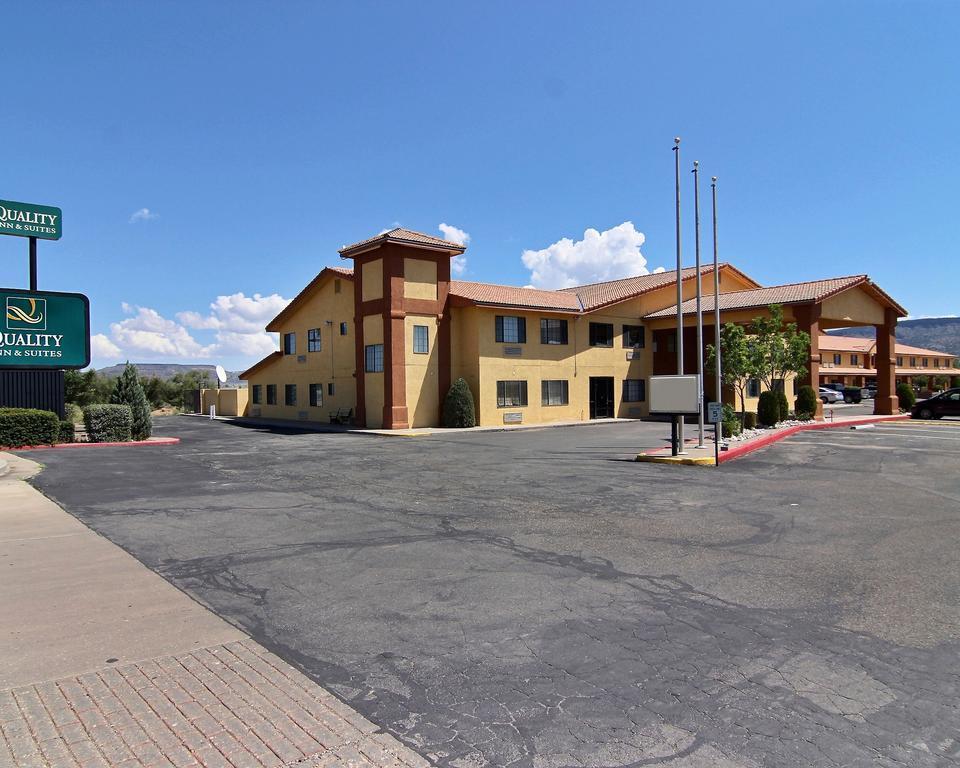 Quality Inn & Suites Grants - I-40 Exterior foto